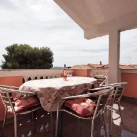 Apartmán Stefani - Two Bedroom With Balcony And Sea View A7